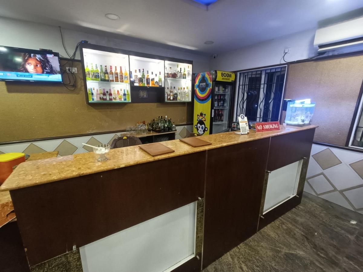 Hotel Arunachala Пондичери Екстериор снимка